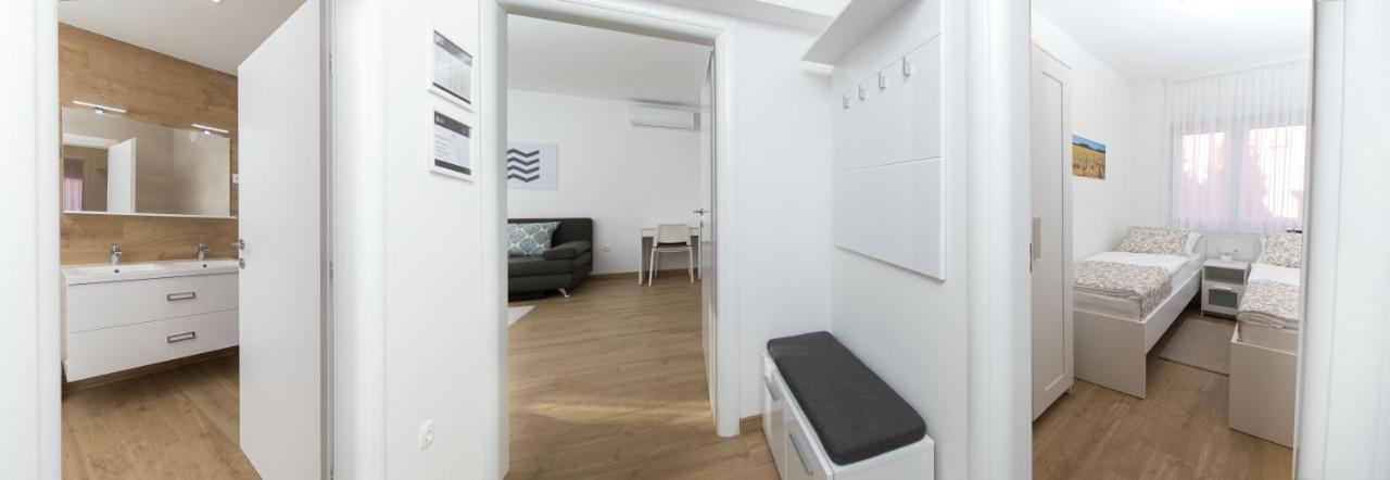 Apartmani Orion - Kasiopeja Vinkovce Kültér fotó