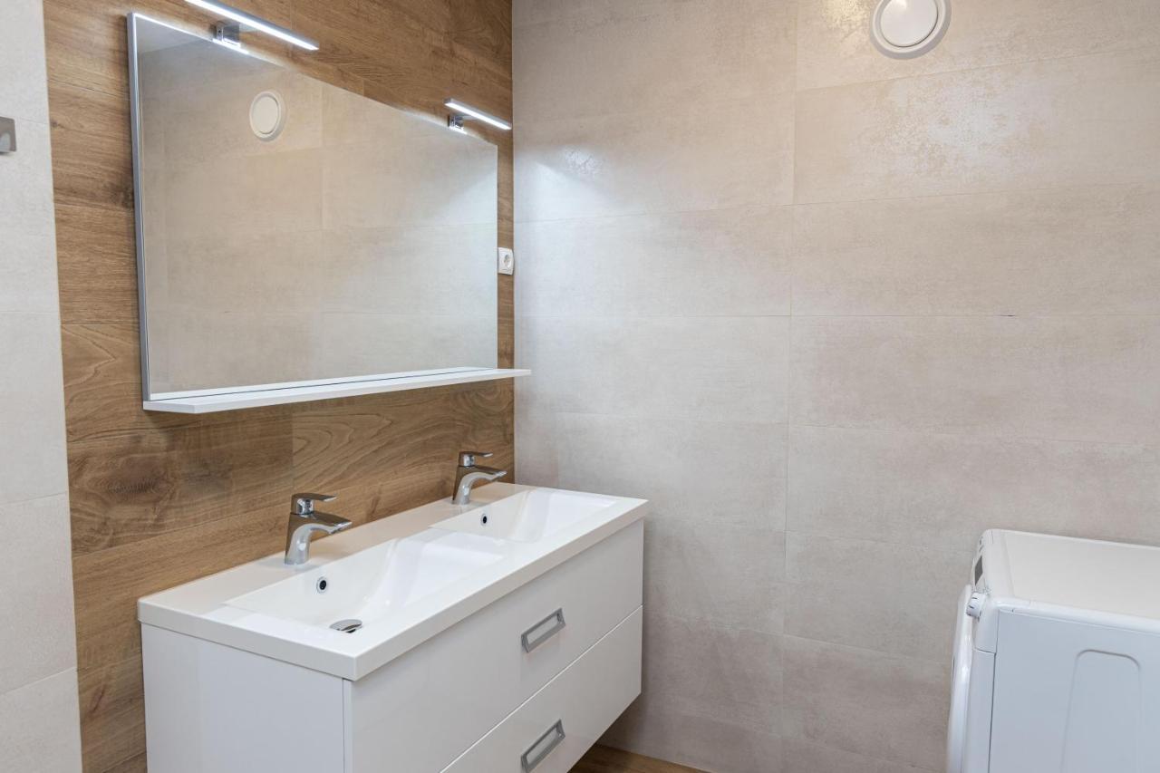 Apartmani Orion - Kasiopeja Vinkovce Kültér fotó